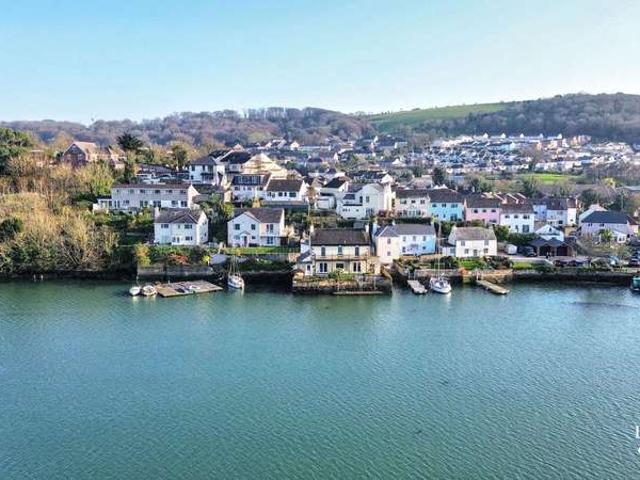 Farm for sale in Hooe, Mount Wise