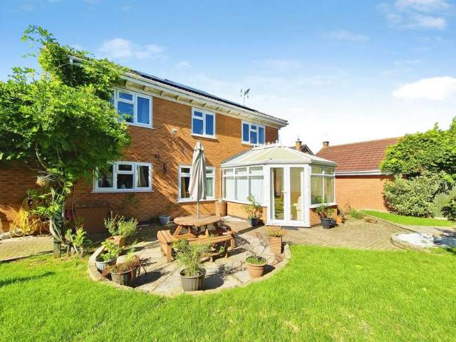 Cottage for sale in Goole, East Riding Of Yorkshire