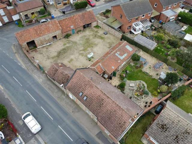 Farm for sale in Skipsea Brough, Skipsea
