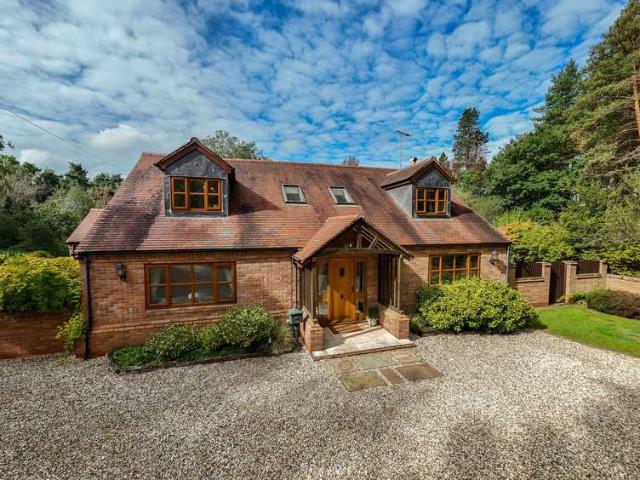 Farm for sale in Wolverley and Cookley, Wyre Forest