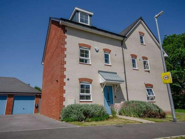 Farm for sale in Kendleshire, Westerleigh