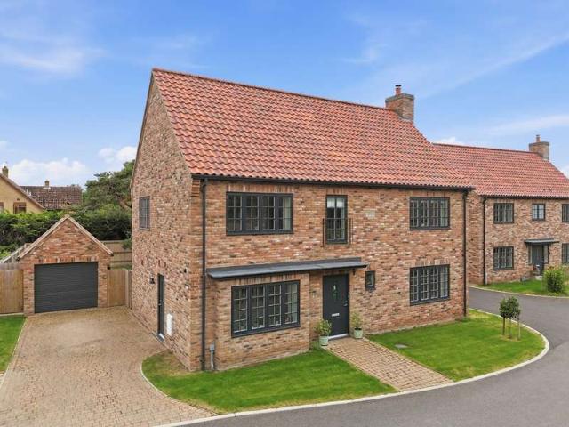 Farm for sale in Fornham St Martin, Chedburgh