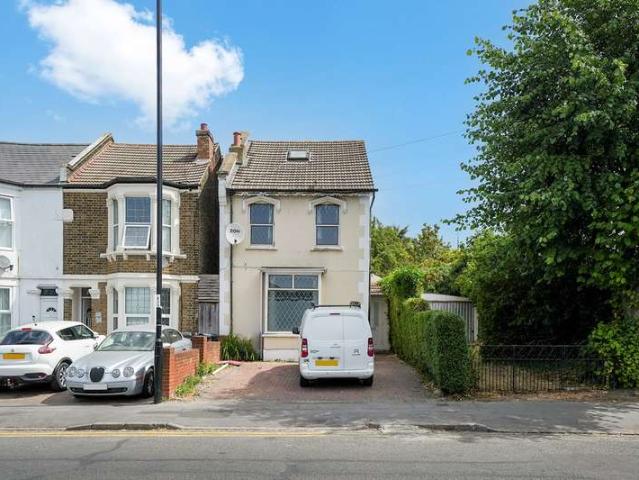 Farm for sale in London Borough of Croydon, Thornton Heath