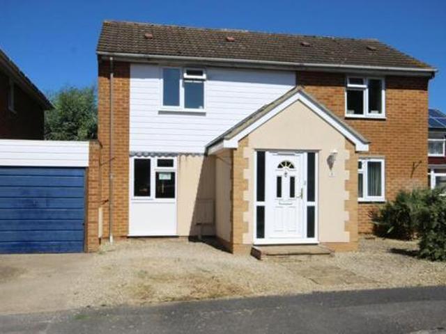 House for rent in Peachcroft, Dromore