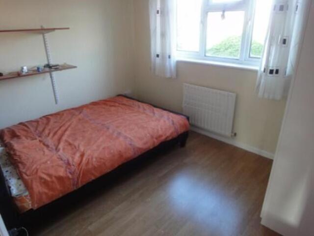 Farm for rent in Luton