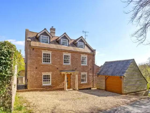 House for rent in Arundel, Clapham