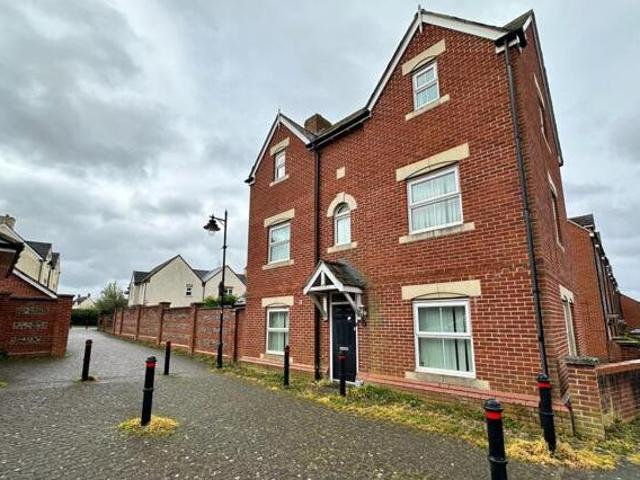 House for rent in Lyons, Greater London