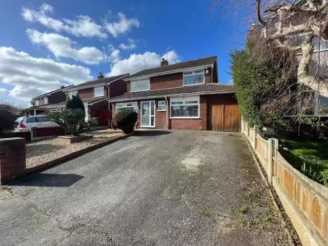 House for rent in Rossmore, Cheshire