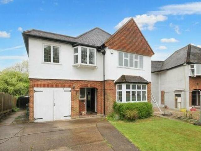 House for rent in Ashtead, Mole Valley