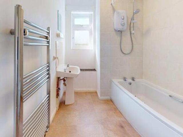 Farm for rent in Elvington, Ash