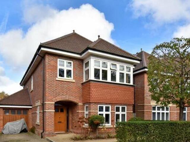 House for sale in Holtspur, Beaconsfield