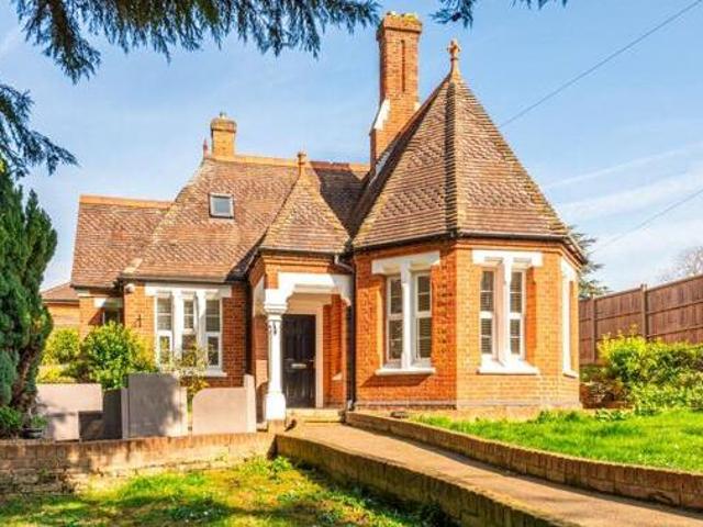 House for rent in Bedford