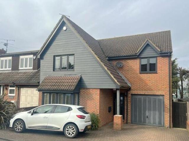 House for rent in Queens Park, Billericay