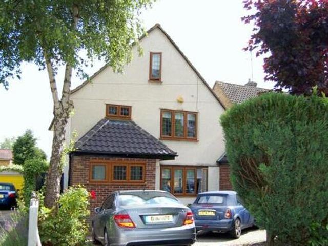 House for rent in Navestock Side, Essex