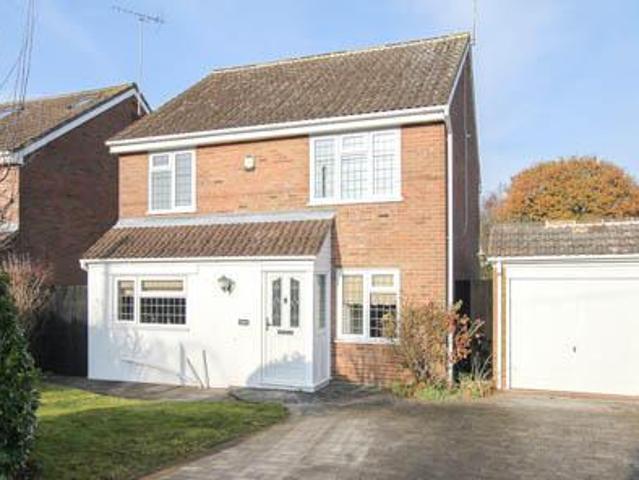 House for rent in Navestock Side, Essex