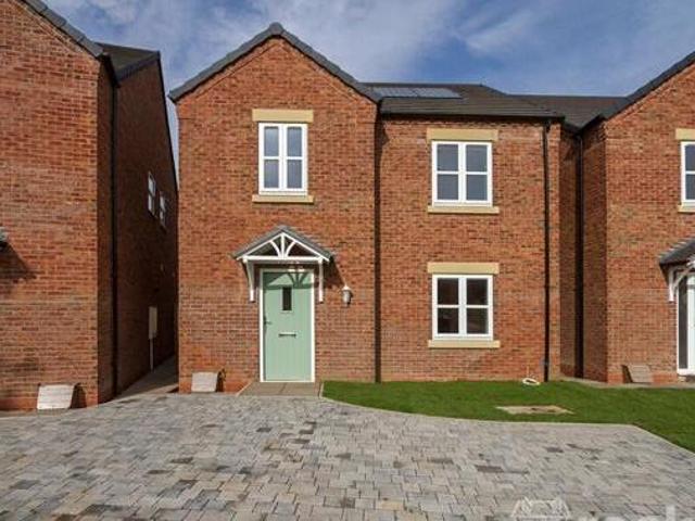 House for rent in Lyons, Greater London