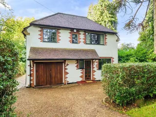House for rent in Blackhills, Surrey
