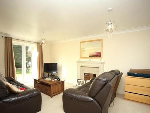 House for rent in Rowanfield, Golden Valley