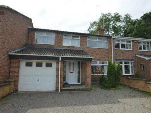 House for rent in Swadlincote, South Derbyshire