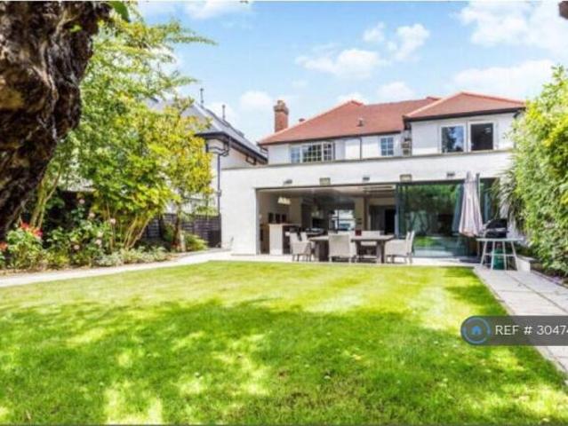 Farm for rent in Cat Hill, England