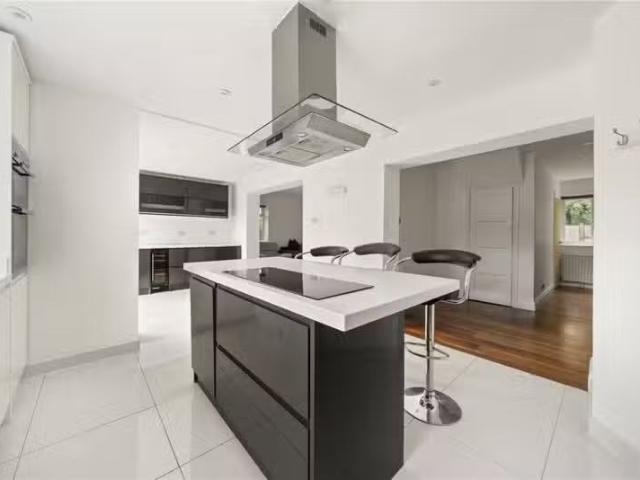 House for rent in Westborough, Surrey