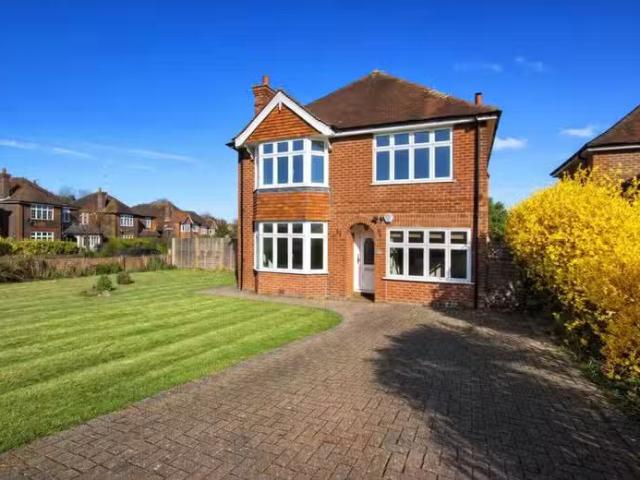 House for rent in Westborough, Surrey