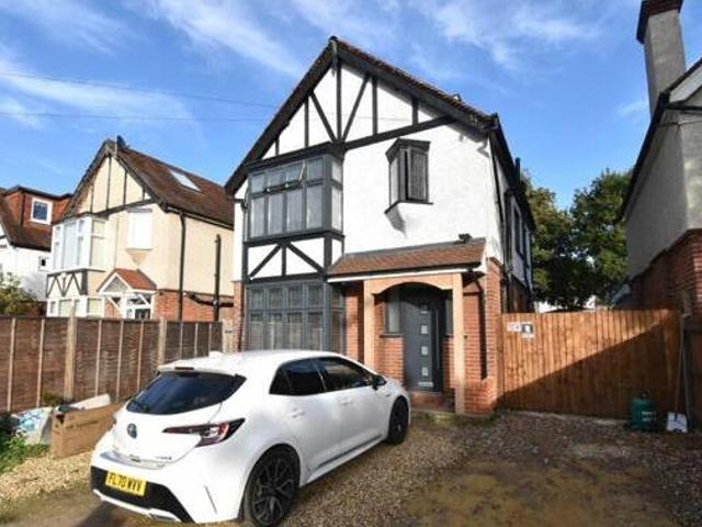 House for rent in Farnborough, Rushmoor