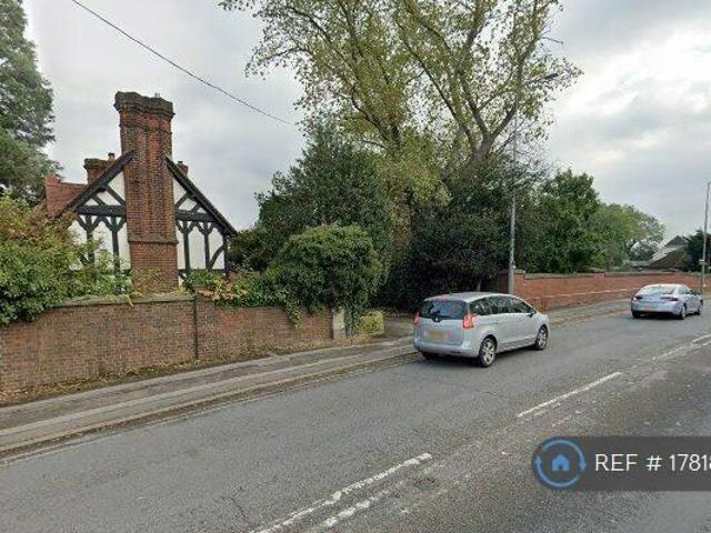 House for rent in Lyons, Greater London