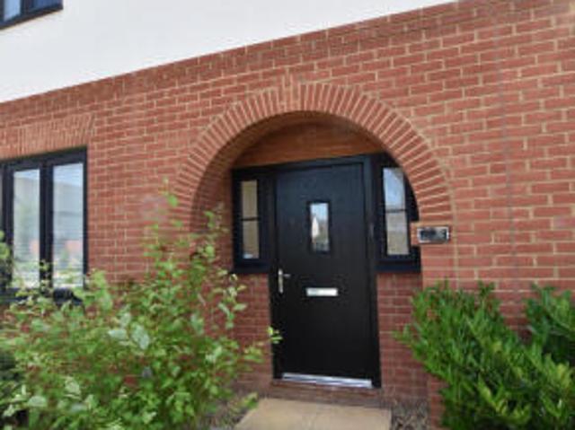 Farm for rent in Hampton Gardens, Peterborough