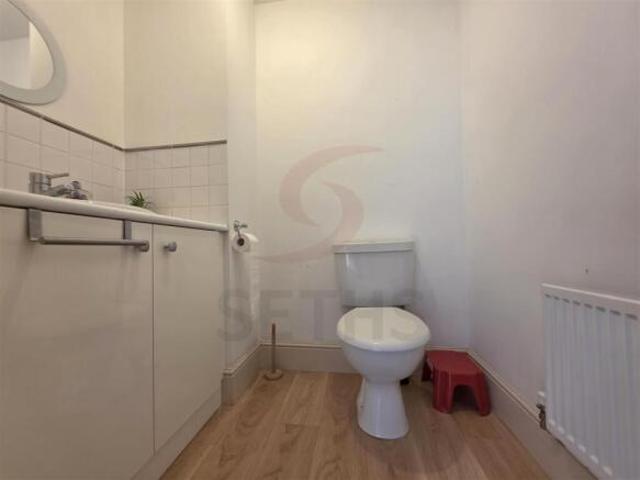 Farm for rent in Pinfold, Leicestershire