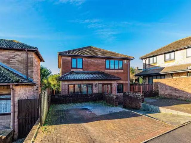 House for rent in Hampton Wick, Greater London