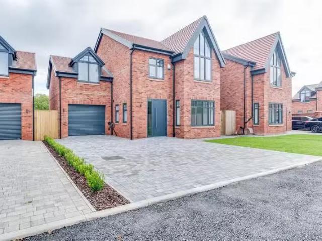 House for rent in West Vale, Cheshire