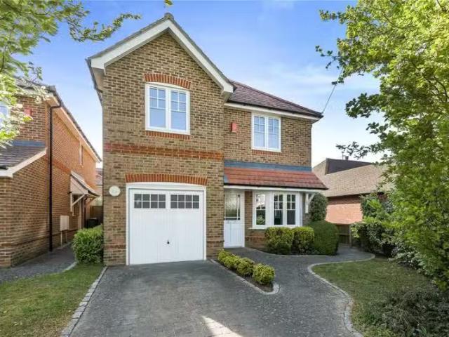 House for rent in Hersham, Elmbridge