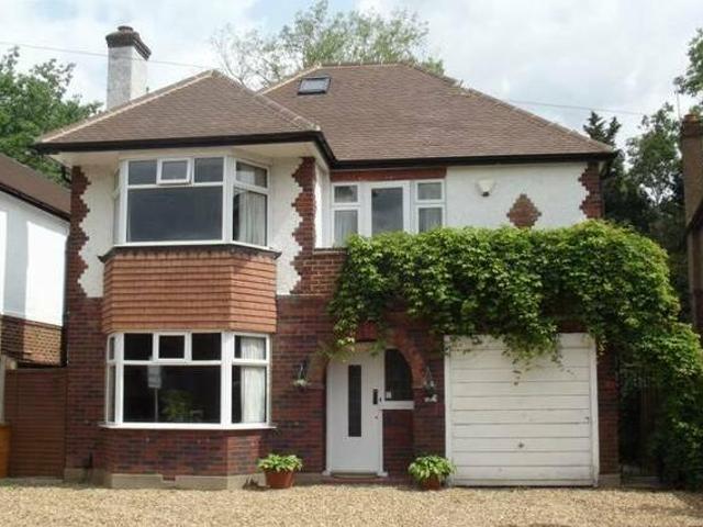 House for rent in Surrey