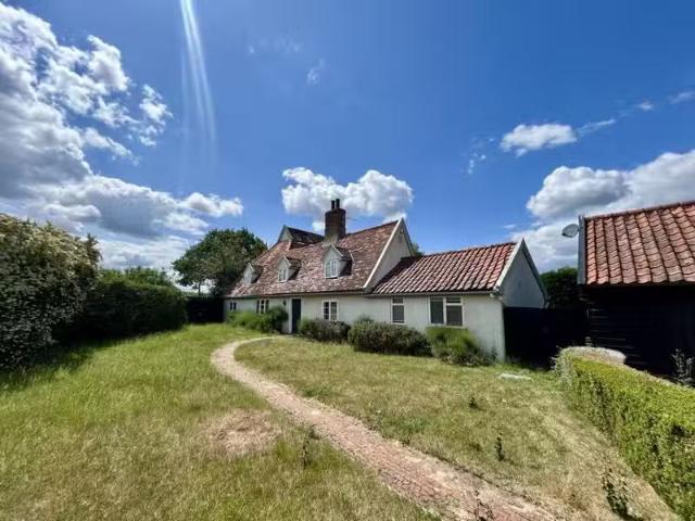 House for rent in Erwarton, Babergh