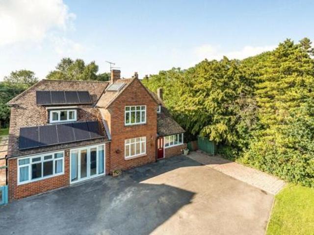 House for rent in Neatham, East Hampshire