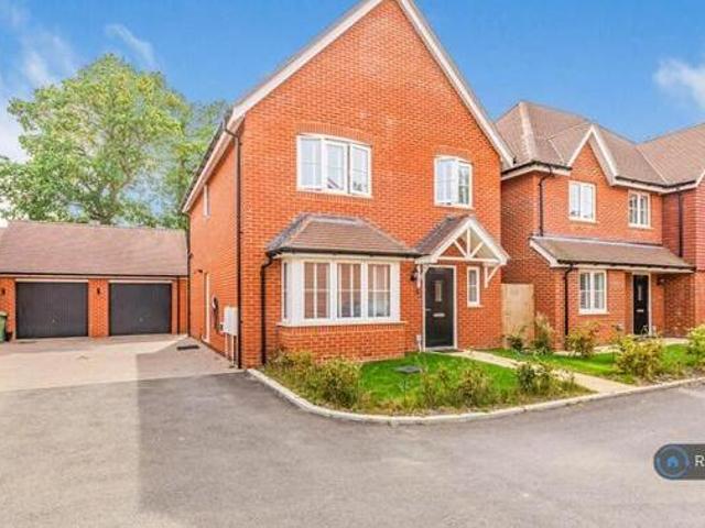 House for rent in Greenfields, Red Hill