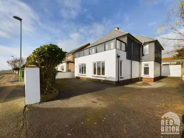 House for rent in Fishersgate, West Sussex