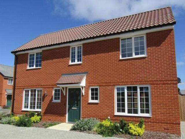 House for rent in Lyons, Greater London