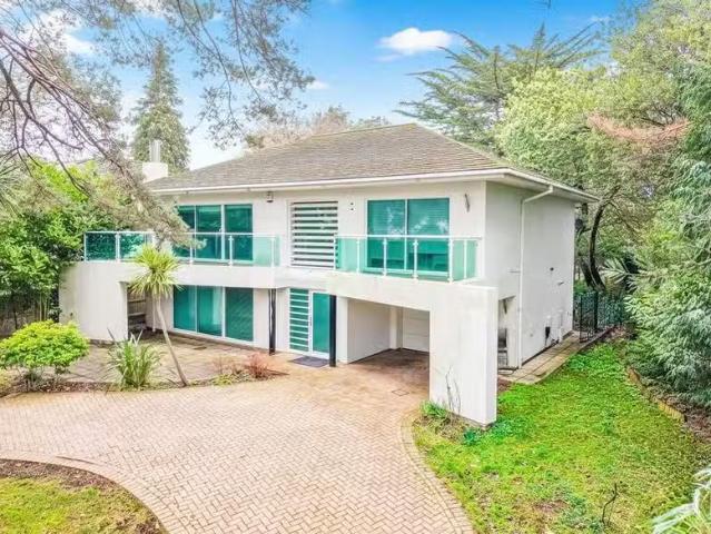 House for rent in London Borough of Merton, Mitcham
