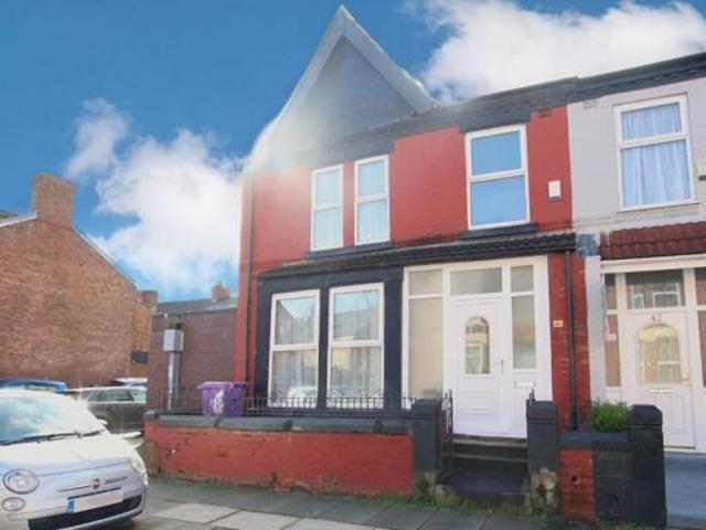 House for rent in Calderstones
