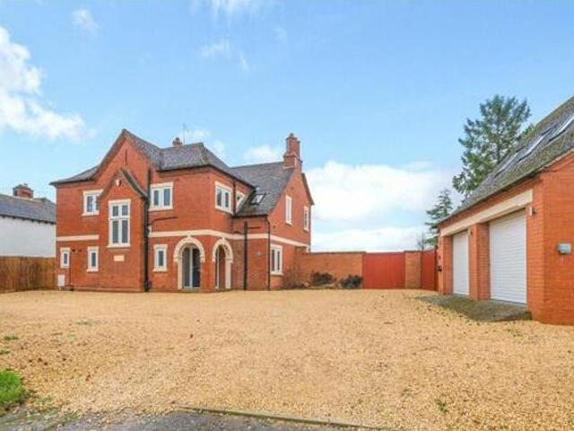 House for rent in Lyons, Greater London