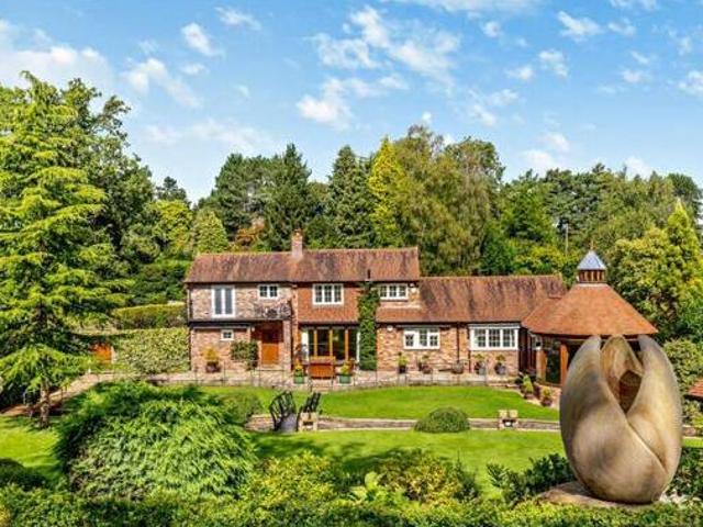 House for sale in Broken Cross, Macclesfield