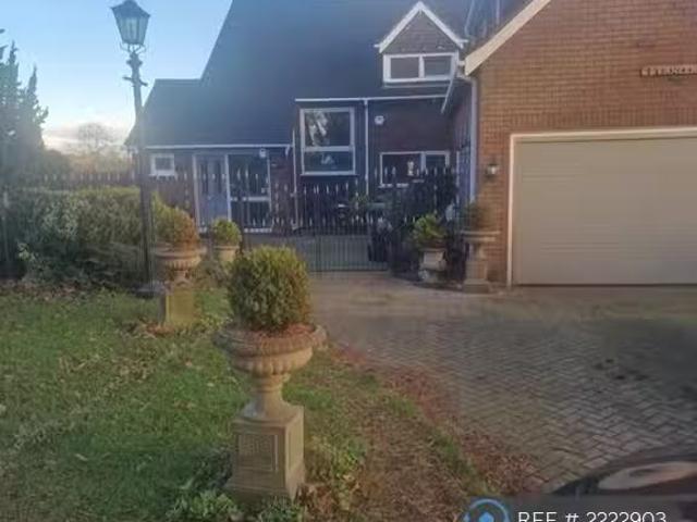 House for rent in New Bilton, Warwickshire