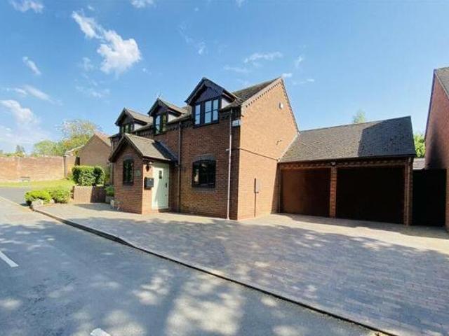 House for rent in Lyons, Greater London