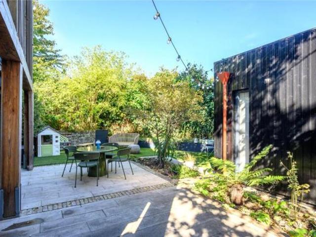 Farm for rent in Cat Hill