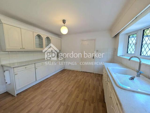 Farm for rent in Poole
