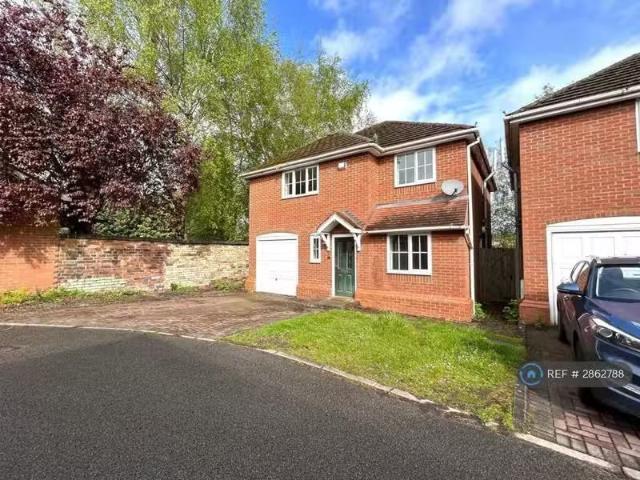 House for rent in Kettlebrook, Staffordshire