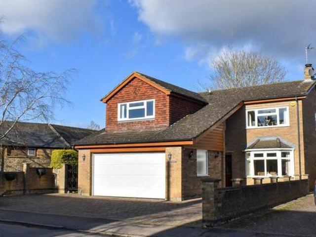 House for rent in Lyons, Greater London