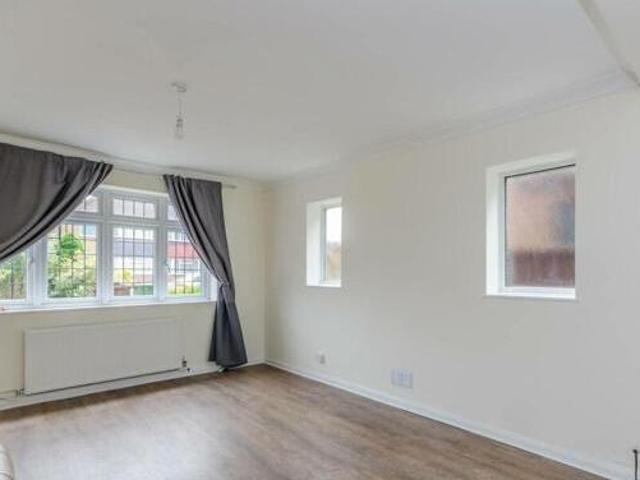 House for rent in Pinner, Greater London
